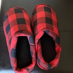 House slippers for men